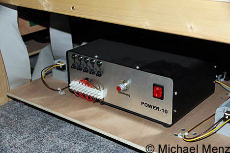 Modelleisenbahn - Foto einer POWER-10 Modelleisenbahn- Foto einer POWER-10